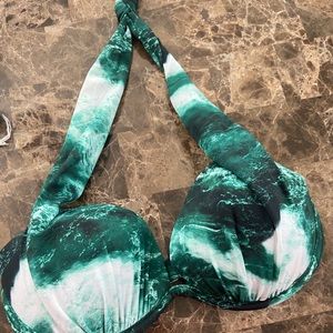 Venus bikini top 34 C
